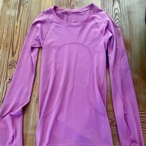Lulu Lemon Swiftly Tech Long Sleeve Shirt